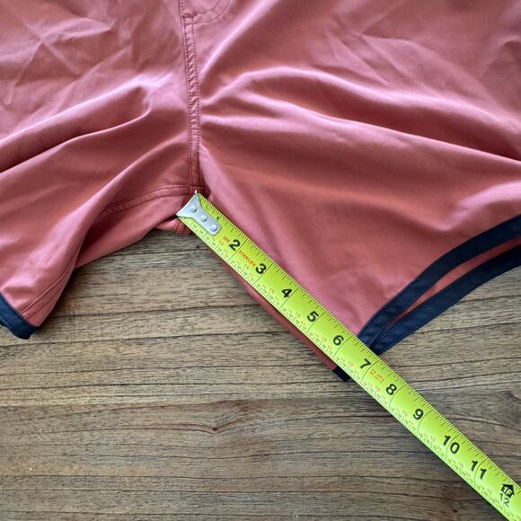 Prana Men's Hybrid Board Shorts - Size M - Picture 3 of 6